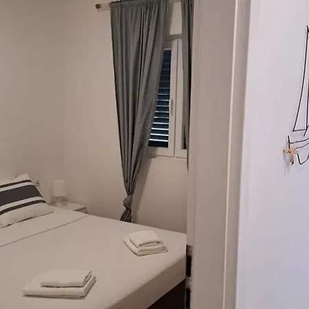Villa Perla - 50 M From The